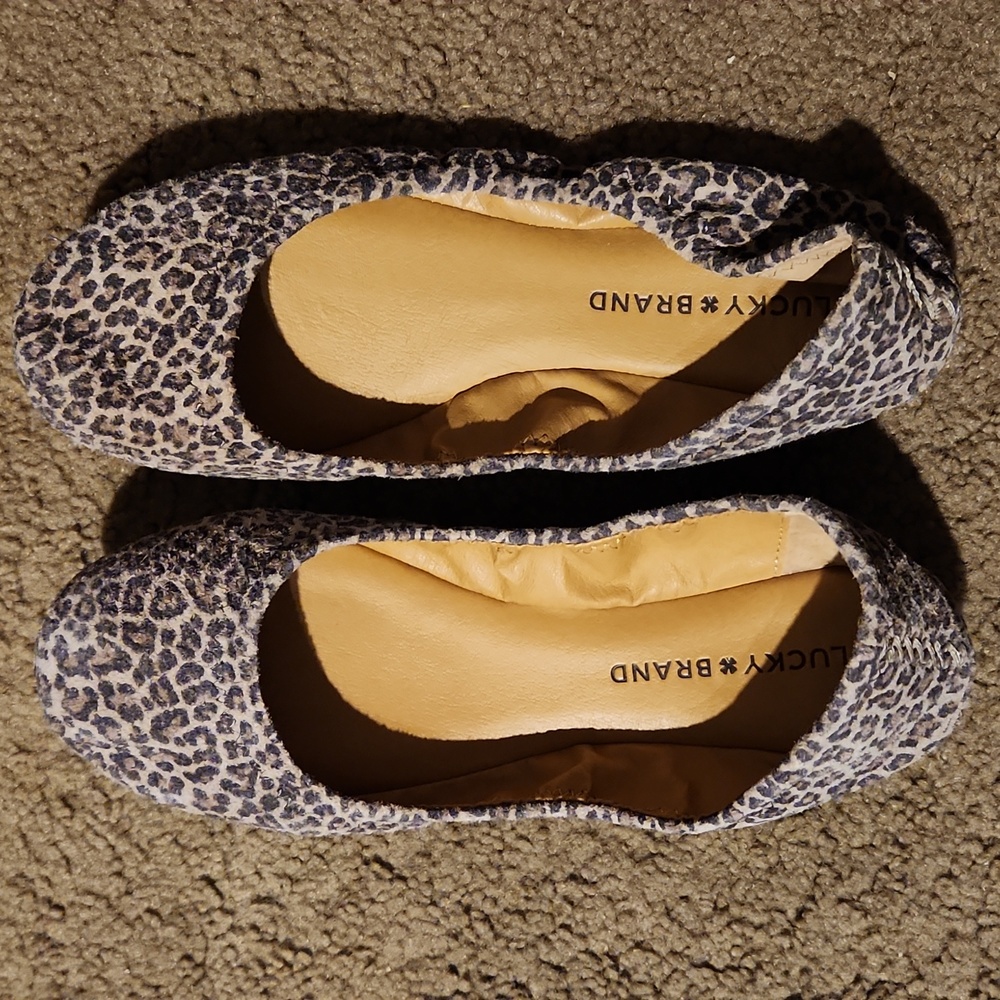 Lucky brand leopard flats